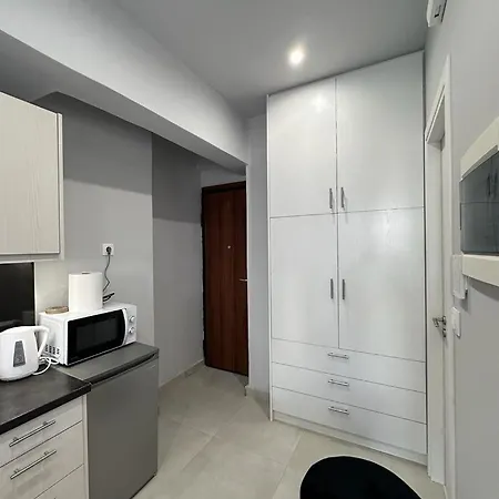 Nest 48 אתונה